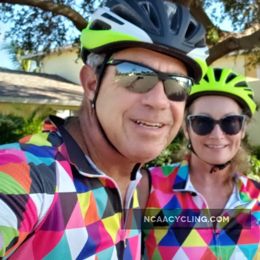 Men's High Viz Color Triangles Short Sleeve Cycling Jersey