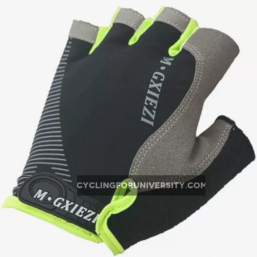 Bicycle Accessories 1Pair Half Finger Cycling Gloves Anti-slip Anti-sweat Gel Bicycle Riding Glove Shock Proof MTB Road Mountain Bike Gloves for Men